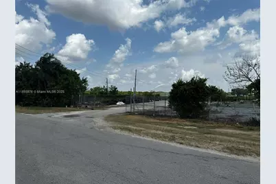 19815 SW 256 St, Homestead, FL 33031 - Photo 33