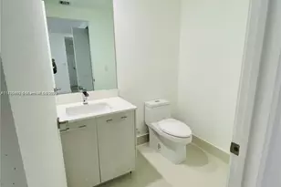 55 SW 9th St, Miami, FL 33130 - Photo 7