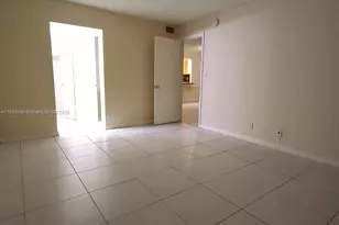 430 Commodore Dr, Plantation, FL 33325 - Photo 5