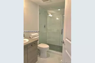 400 Sunny Isles Blvd #103, Sunny Isles Beach, FL 33160 - Photo 39