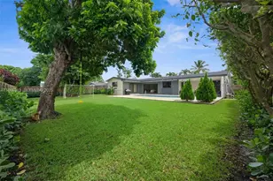 1951 NE 187th Dr, North Miami Beach, FL 33179 - Photo 17