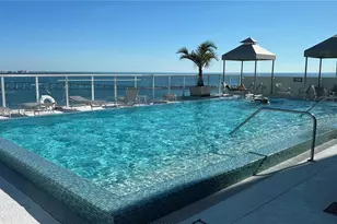 218 SE 14th St, Miami, FL 33131 - Photo 9
