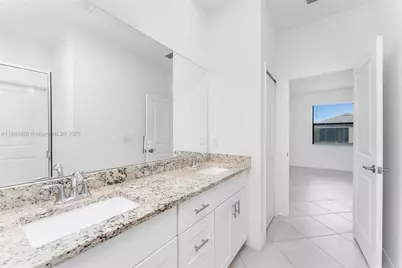16851 Cayo Key Dr, Port Charlotte, FL 33953 - Photo 19