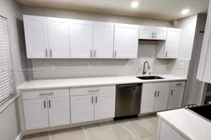 1335 NW 94th Way, Coral Springs, FL 33071 - Photo 1