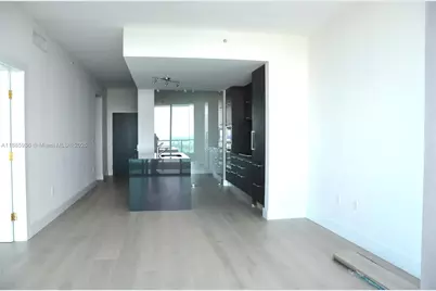 900 Biscayne Blvd #5104, Miami, FL 33132 - Photo 9