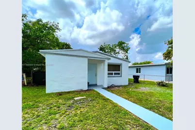 140 NW 124th St, North Miami, FL 33168 - Photo 9