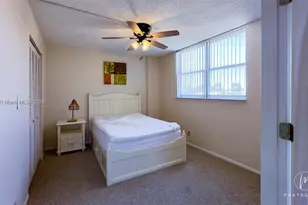 1731 SE 15th St, Fort Lauderdale, FL 33316 - Photo 9