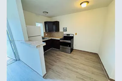 2900 W Flagler St #11, Miami, FL 33135 - Photo 15