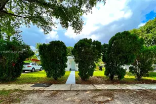 140 NW 124th St, North Miami, FL 33168 - Photo 15