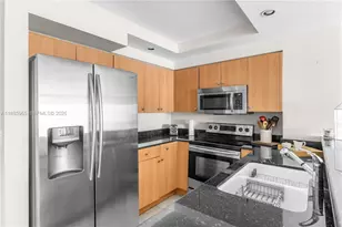 6917 Collins Ave, Miami Beach, FL 33141 - Photo 11