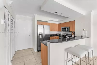 6917 Collins Ave #1505, Miami Beach, FL 33141 - Photo 15