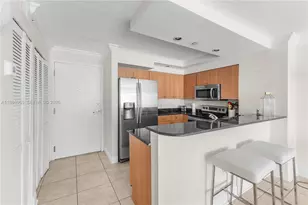 6917 Collins Ave, Miami Beach, FL 33141 - Photo 5