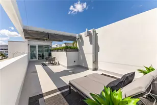 1700 Meridian Ave, Miami Beach, FL 33139 - Photo 31