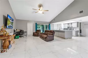1467 Martin Ct, Homestead, FL 33035 - Photo 5