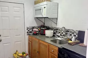 19611 NW 47th Ave, Miami Gardens, FL 33055 - Photo 19