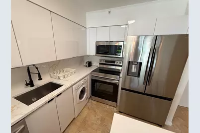 1500 Bay Rd #122S, Miami Beach, FL 33139 - Photo 9