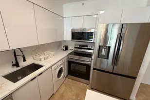1500 Bay Rd, Miami Beach, FL 33139 - Photo 9