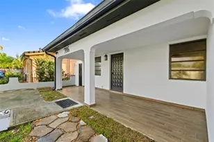 705 E 9th Ln, Hialeah, FL 33010 - Photo 5