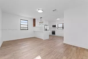 705 E 9th Ln, Hialeah, FL 33010 - Photo 11