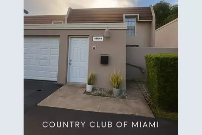 19644 Bobolink Dr, Hialeah, FL 33015 - Photo 1