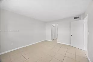 2980 Point E Dr, Aventura, FL 33160 - Photo 15