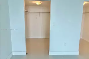 1800 N Bayshore Dr, Miami, FL 33132 - Photo 13