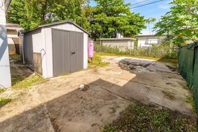 1737-1739 NW 47th Ter, Miami, FL 33142 - Photo 17