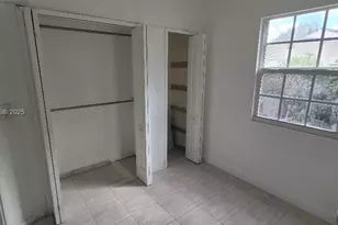 610 E 6th Pl, Hialeah, FL 33010 - Photo 9