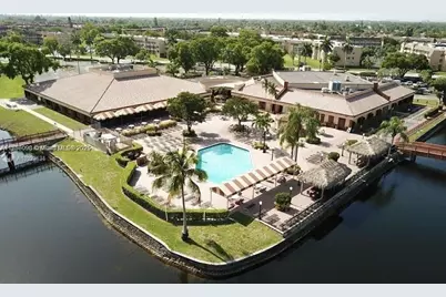 9841 Sunrise Lakes Blvd #307, Sunrise, FL 33322 - Photo 35