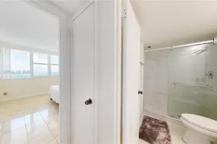 3140 S Ocean Dr, Hallandale Beach, FL 33009 - Photo 15