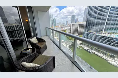 475 Brickell Ave #2512, Miami, FL 33131 - Photo 5