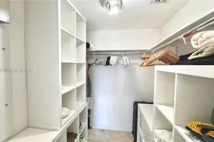 475 Brickell Ave, Miami, FL 33131 - Photo 13