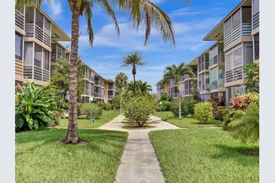 17090 NE 14th Ave #104, North Miami Beach, FL 33162 - Photo 21