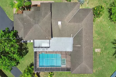 14940 SW 164th Ter, Miami, FL 33187 - Photo 9
