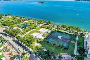 1750 N Bayshore Dr, Miami, FL 33132 - Photo 19