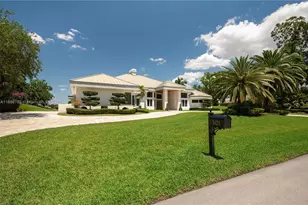 3425 Saddlebrook Ln, Weston, FL 33331 - Photo 3