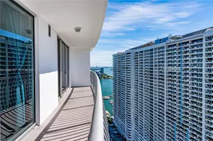 1750 N Bayshore Dr, Miami, FL 33132 - Photo 17