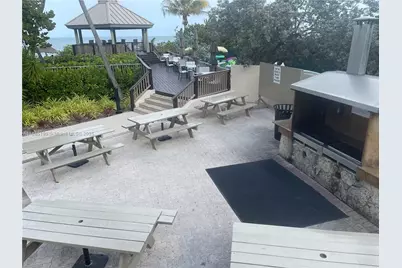 1121 Crandon Blvd #D404, Key Biscayne, FL 33149 - Photo 19