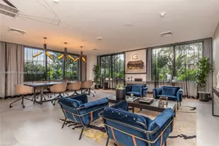 121 NE 34th St, Miami, FL 33137 - Photo 9
