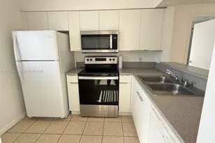 1 Glen Royal Pkwy, Miami, FL 33125 - Photo 1