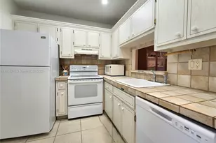 4431 NW 16th St, Lauderhill, FL 33313 - Photo 13