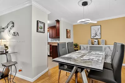 123 NW 51st Ct, Deerfield Beach, FL 33064 - Photo 5