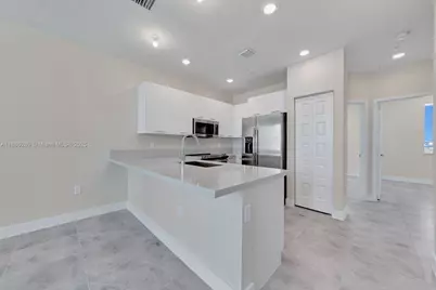 6420 NW 102nd Path #303, Doral, FL 33178 - Photo 1