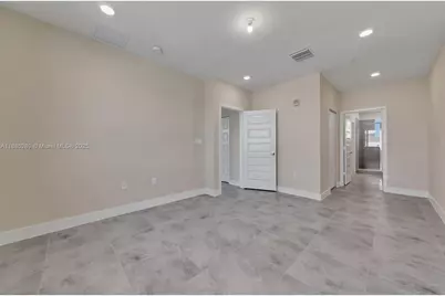 6420 NW 102nd Path #303, Doral, FL 33178 - Photo 7