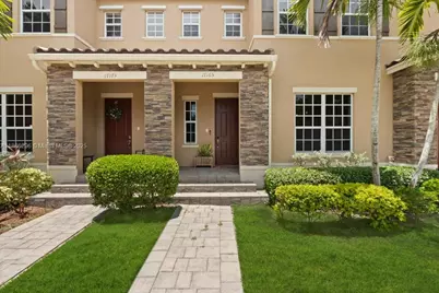 17165 SW 94th St, Miami, FL 33196 - Photo 1