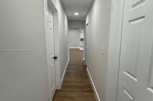 19201 Flag Dr, Cutler Bay, FL 33157 - Photo 25