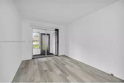 257 Fanshaw G #257, Boca Raton, FL 33434 - Photo 9