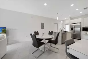 8167 NW 41st St, Doral, FL 33166 - Photo 35