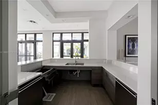 8167 NW 41st St, Doral, FL 33166 - Photo 45