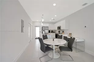 8167 NW 41st St, Doral, FL 33166 - Photo 7